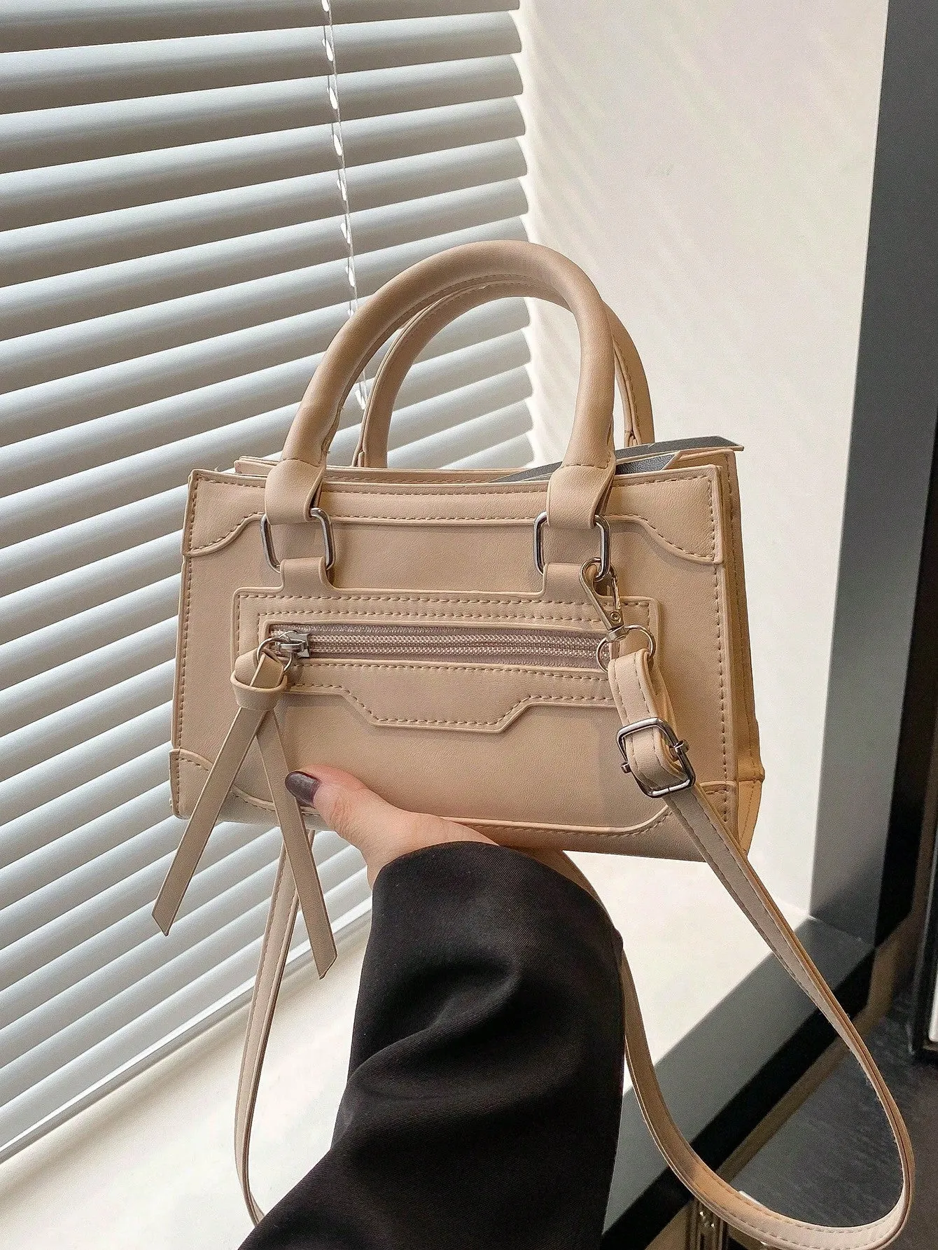 A New Fall And Winter Season Retro Fashion Leopard Print Mini Handbag Square Bag