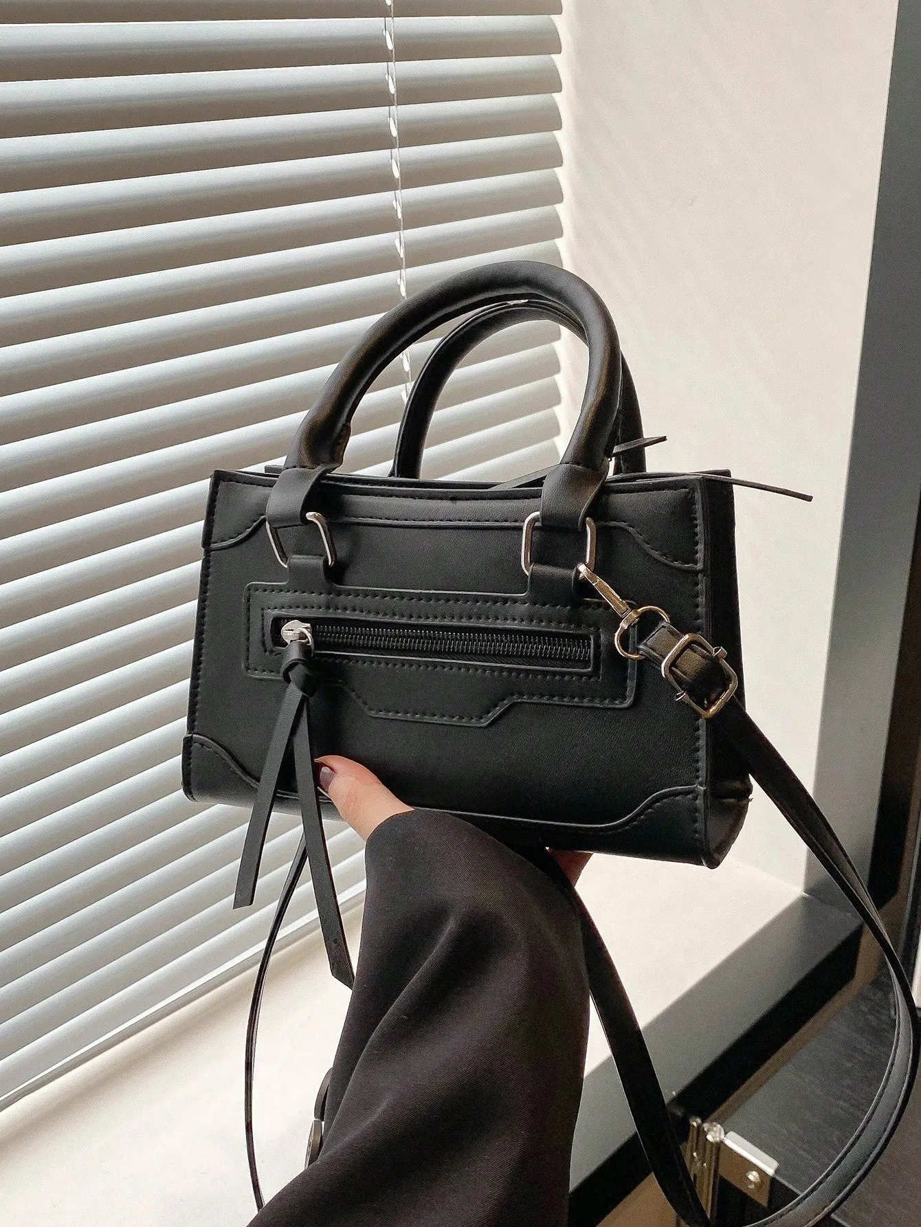 A New Fall And Winter Season Retro Fashion Leopard Print Mini Handbag Square Bag