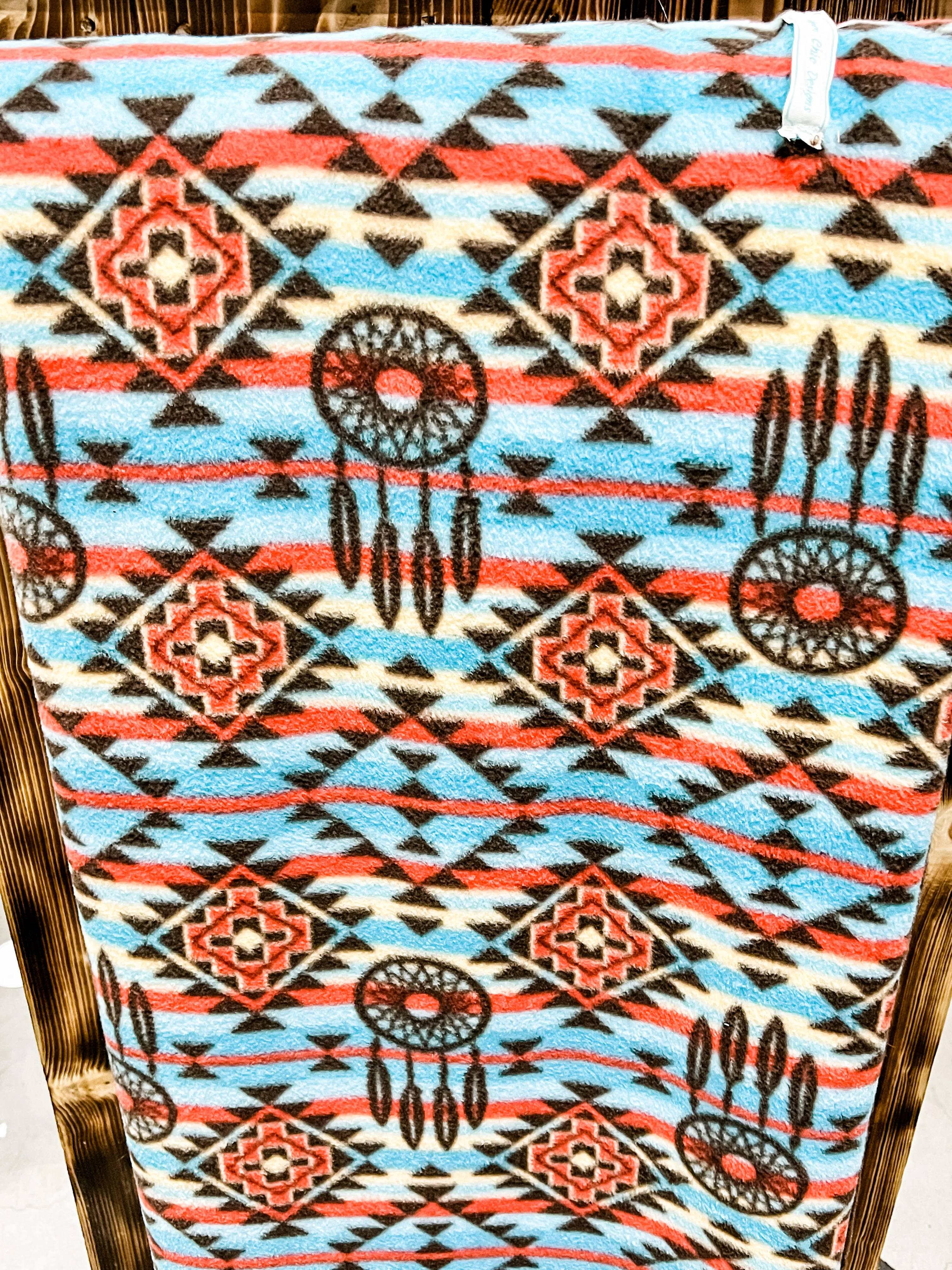 Aspen Chic Cozy Aztec Blanket