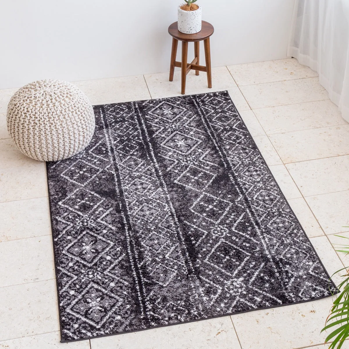 Boho Chic Cozy Rug　120×180
