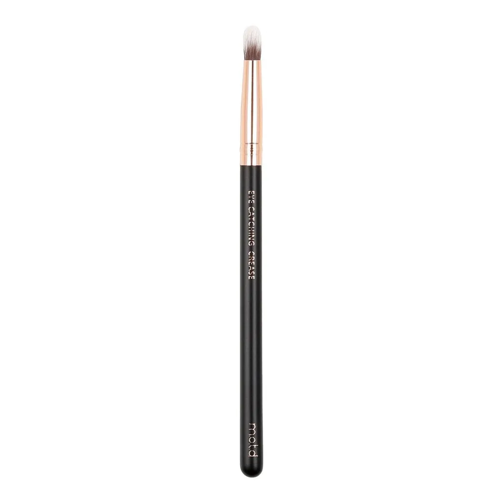 Eye Catching Crease Brush