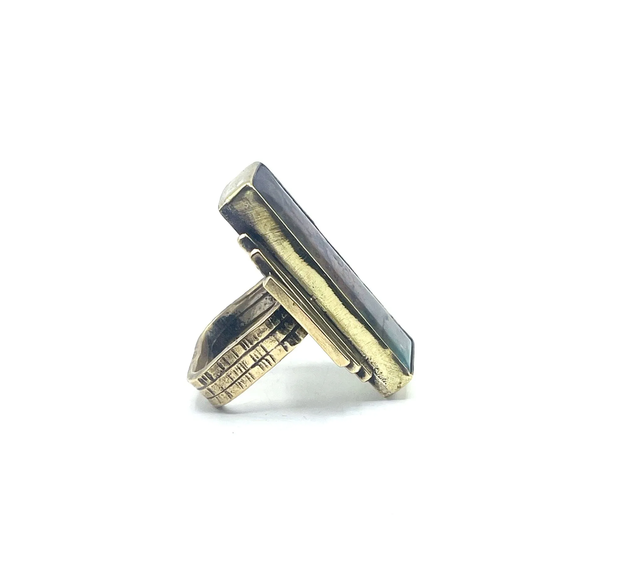 Structure In Paradise Ring
