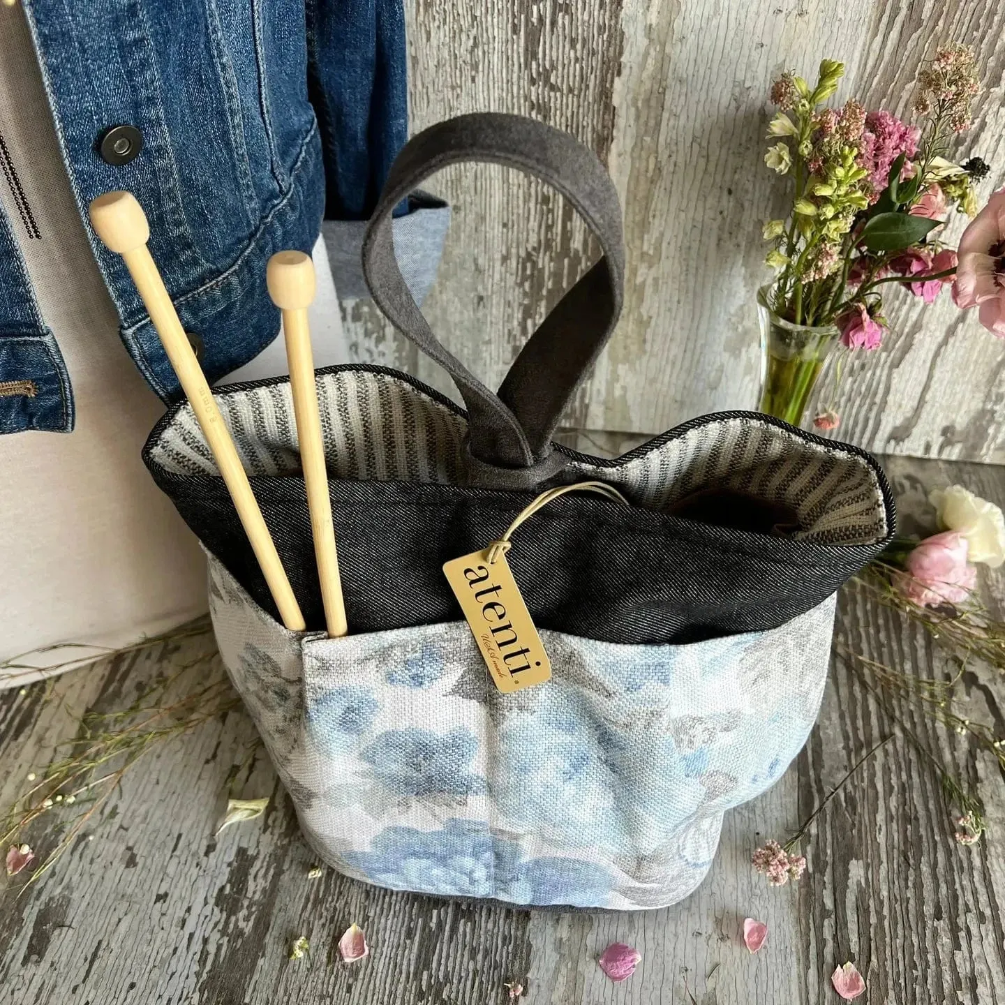 The Tall Caddy Bag