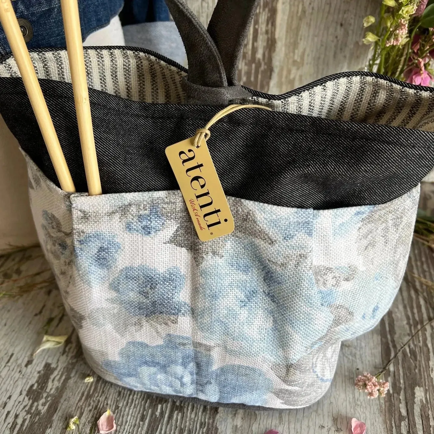The Tall Caddy Bag